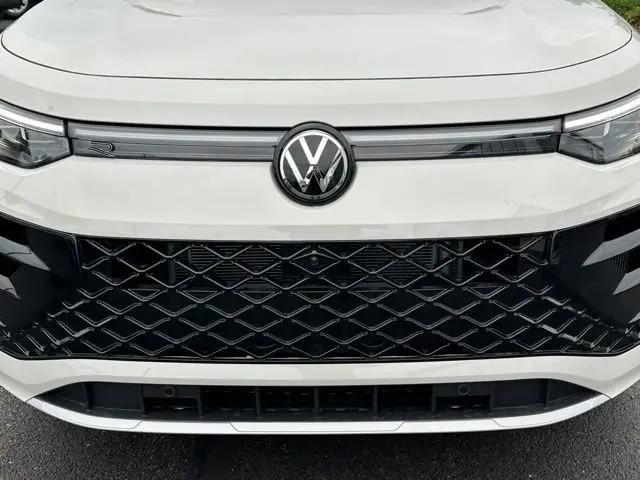 2026 Volkswagen Tiguan SEL R-Line Turbo