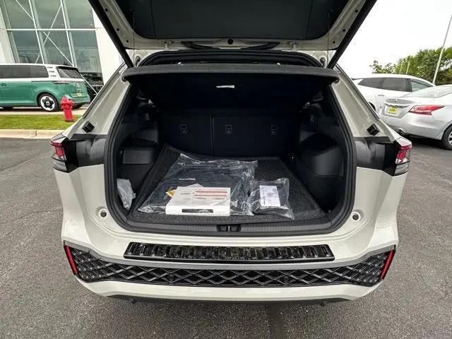 2026 Volkswagen Tiguan SEL R-Line Turbo