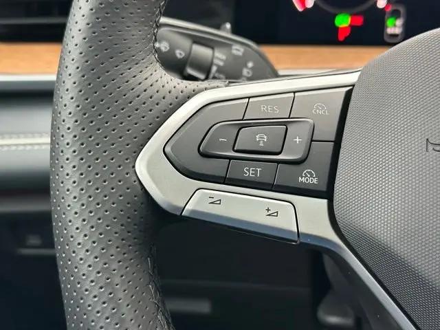 2026 Volkswagen Tiguan SEL R-Line Turbo