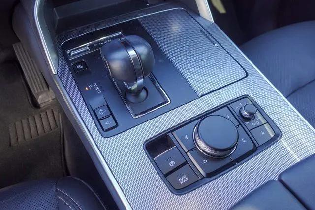 2024 Mazda X-90 Premium Plus