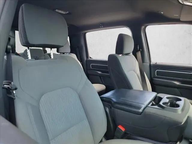 2023 Ram 1500 Big Horn Crew Cab 4x2 5'7" Box