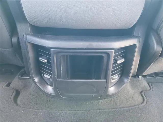 2023 Ram 1500 Big Horn Crew Cab 4x2 5'7" Box