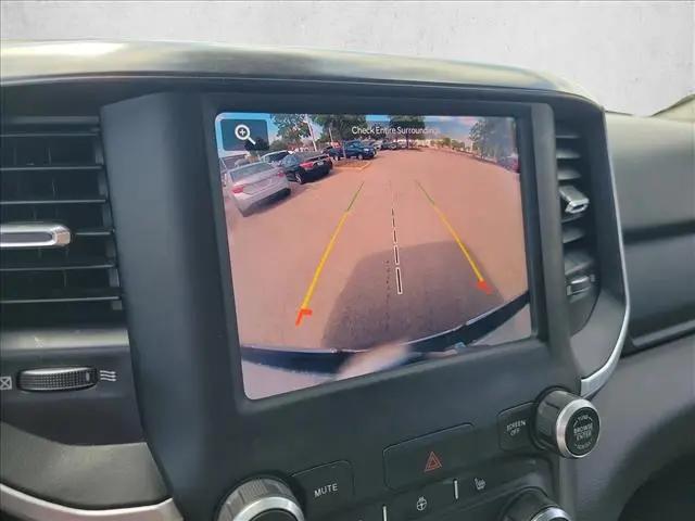 2023 Ram 1500 Big Horn Crew Cab 4x2 5'7" Box
