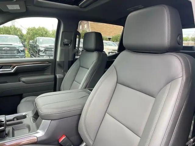 2026 Chevrolet Silverado 1500 4WD Crew Cab Standard Bed LT Trail Boss