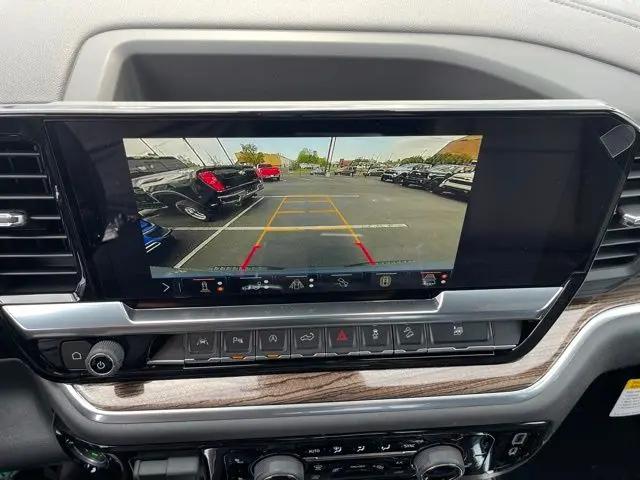 2026 Chevrolet Silverado 1500 4WD Crew Cab Standard Bed LT Trail Boss