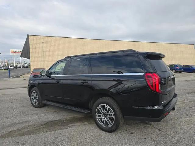 2025 Ford Expedition Active MAX
