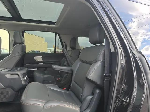 2025 Ford Expedition Active MAX