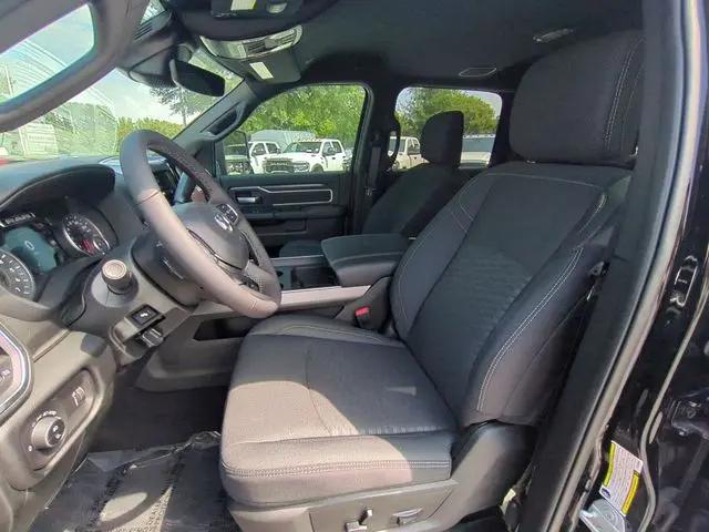 2026 Ram 2500 Big Horn Crew Cab 4x4 64 Box