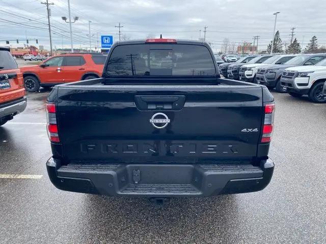 2026 Nissan Frontier Crew Cab SV 4x4