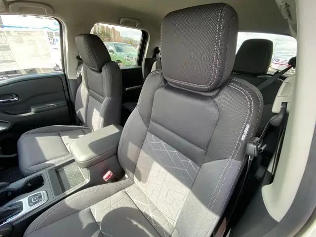 2026 Nissan Frontier Crew Cab SV 4x4