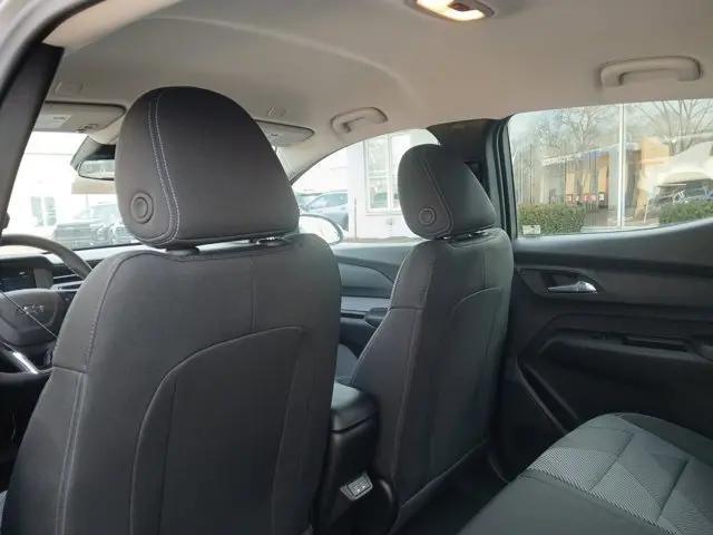 2027 Chevrolet Bolt LT FWD