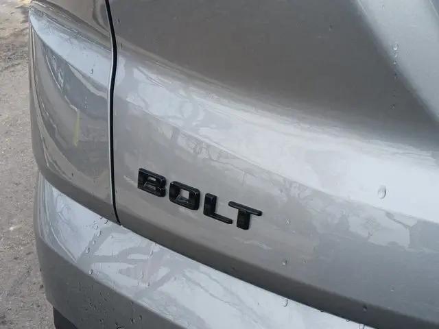2027 Chevrolet Bolt RS FWD