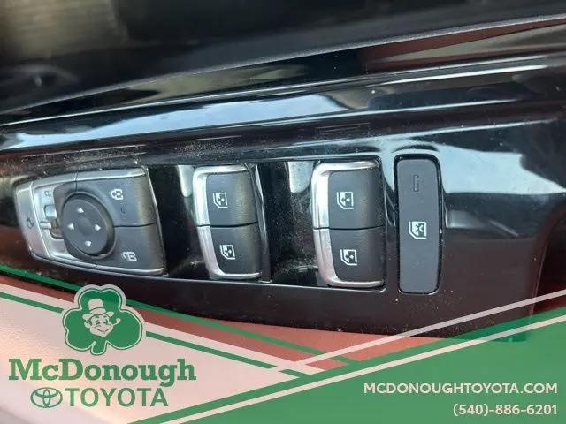 2024 Kia Carnival MPV SX