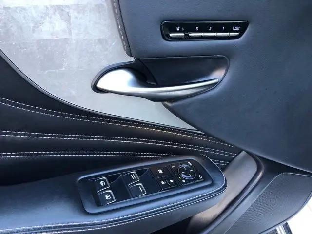2023 Lexus LS 500h LS 500h