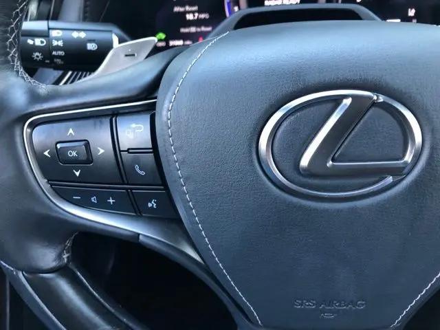 2023 Lexus LS 500h LS 500h