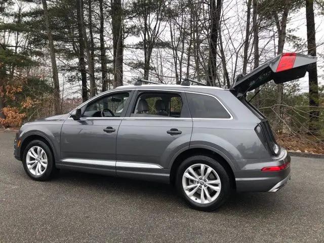 2019 Audi Q7 45 Premium