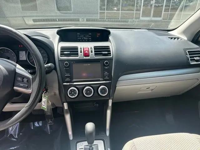 2016 Subaru Forester 2.5i