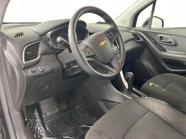 2020 Chevrolet Trax AWD LS