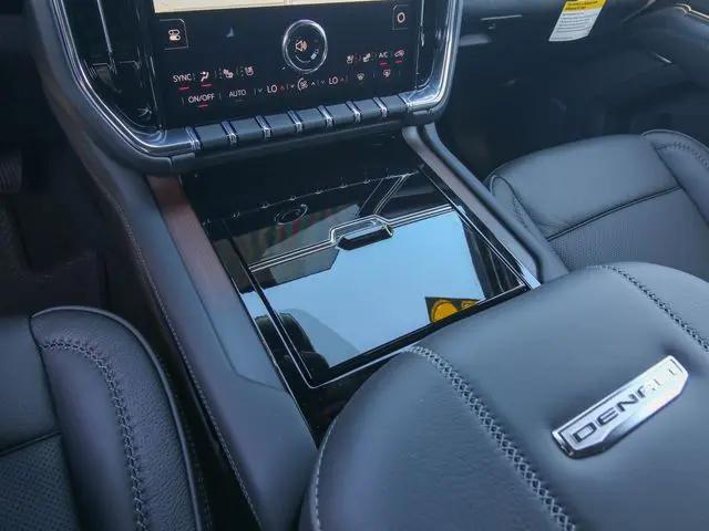 2026 GMC Yukon XL 4WD Denali