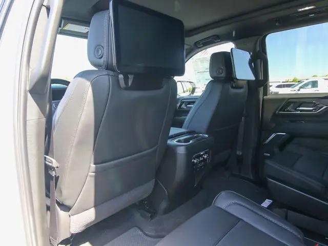 2026 GMC Yukon XL 4WD Denali