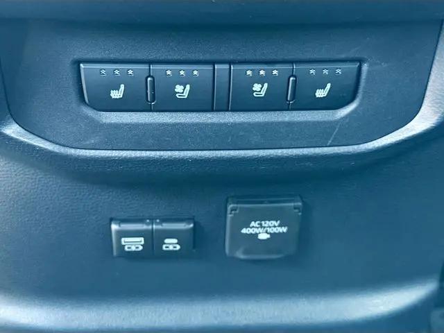 2023 Toyota Tundra Platinum