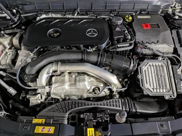 2025 Mercedes-Benz GLB GLB 250