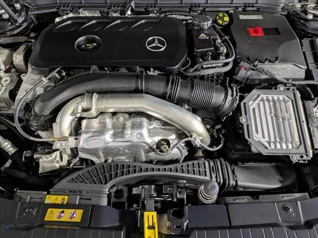 2025 Mercedes-Benz GLB GLB 250