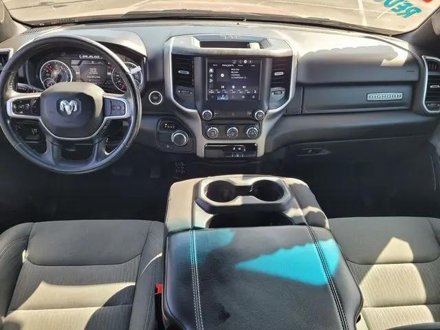 2022 Ram 1500 Big Horn Crew Cab 4x2 5'7" Box