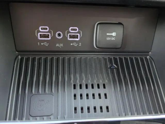 2026 Jeep Grand Cherokee L Altitude 4x2