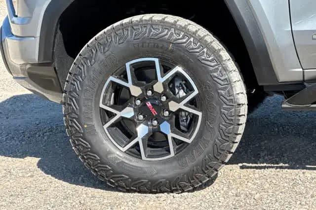 2026 GMC Canyon AT4X, 4WD