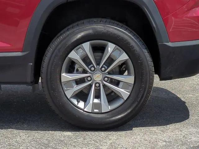 2026 Chevrolet Equinox FWD LT