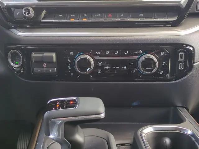 2026 Chevrolet Silverado 1500 4WD Crew Cab Short Bed High Country