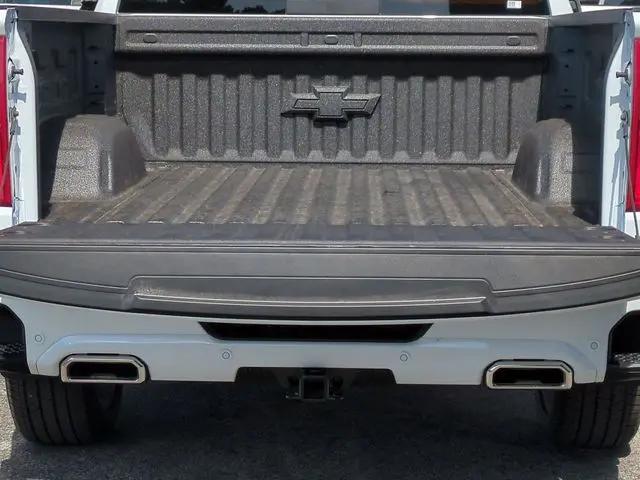 2026 Chevrolet Silverado 1500 4WD Crew Cab Short Bed High Country