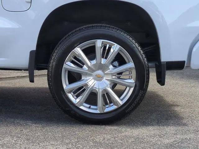 2026 Chevrolet Silverado 1500 4WD Crew Cab Short Bed High Country
