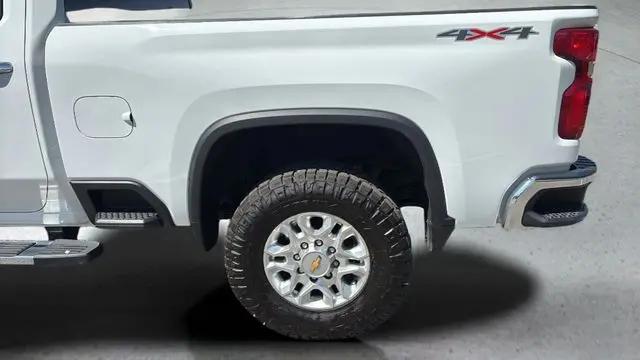 2024 Chevrolet Silverado 2500HD 4WD Crew Cab Standard Bed LTZ