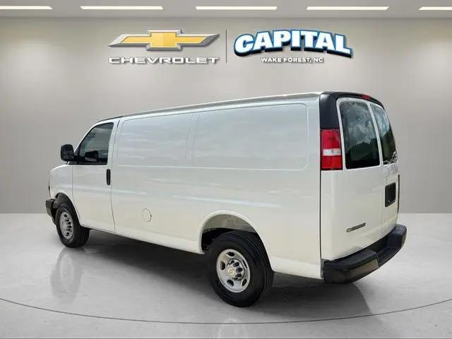 2026 Chevrolet Express Cargo Van 2500 Regular Wheelbase, WT, RWD