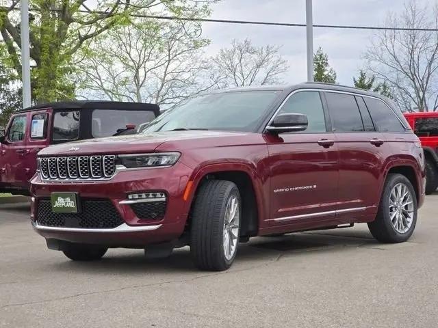 2025 Jeep Grand Cherokee Summit 4x4