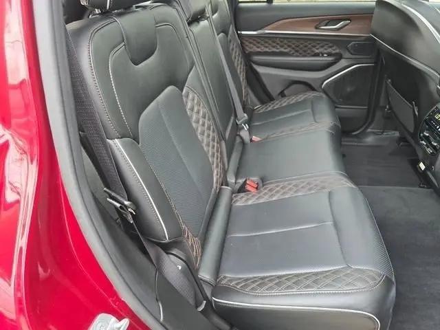 2025 Jeep Grand Cherokee Summit 4x4