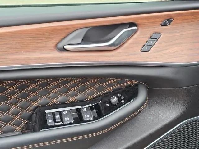 2025 Jeep Grand Cherokee Summit 4x4