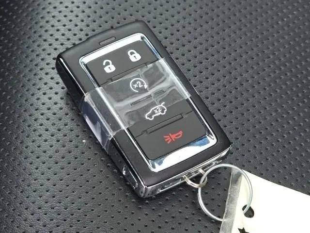 2025 Jeep Grand Cherokee Summit 4x4
