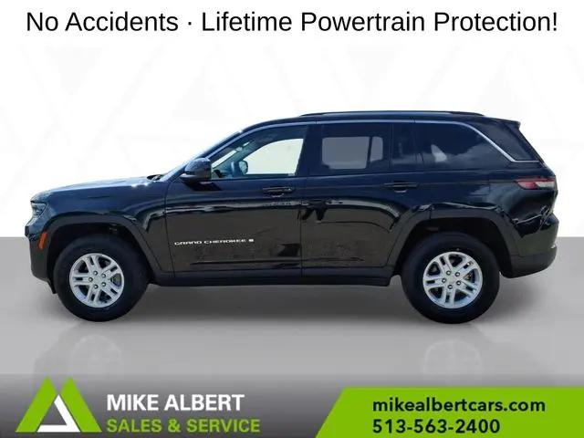 2023 Jeep Grand Cherokee Laredo 4x4