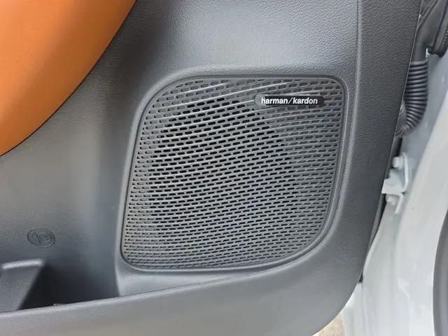 2026 Chrysler Pacifica Pinnacle AWD