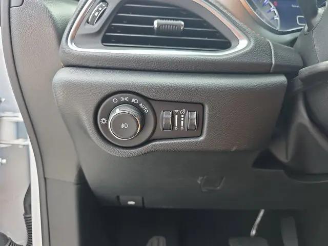 2026 Chrysler Pacifica Pinnacle AWD
