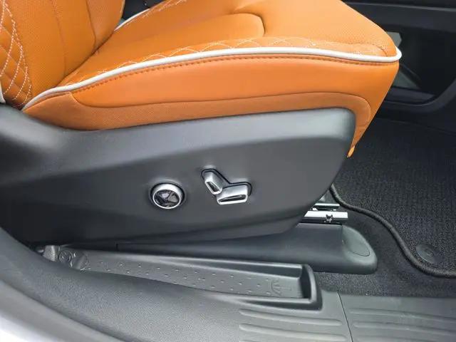2026 Chrysler Pacifica Pinnacle AWD