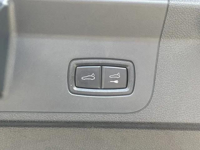 2019 Porsche Panamera 4