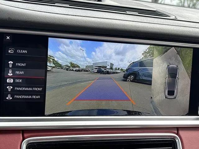 2019 Porsche Panamera 4