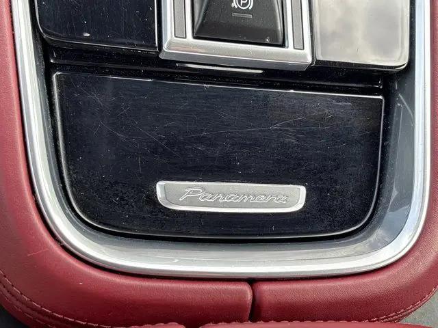2019 Porsche Panamera 4