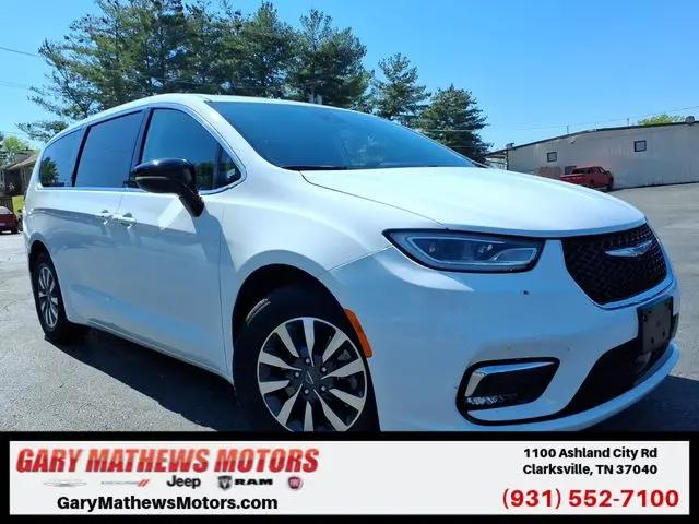 2024 Chrysler Pacifica Hybrid Select for sale in Clarksville, TN