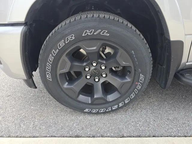 2025 Ram 1500 Big Horn Crew Cab 4x4 5'7" Box