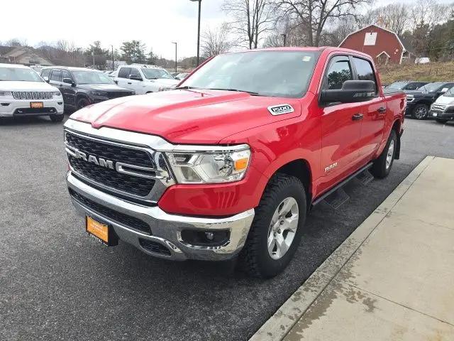 2024 Ram 1500 Big Horn Crew Cab 4x4 5'7" Box